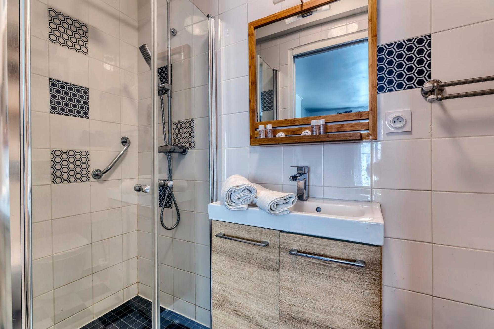 Appartement Choiseul - Welkeys Paris Exteriör bild