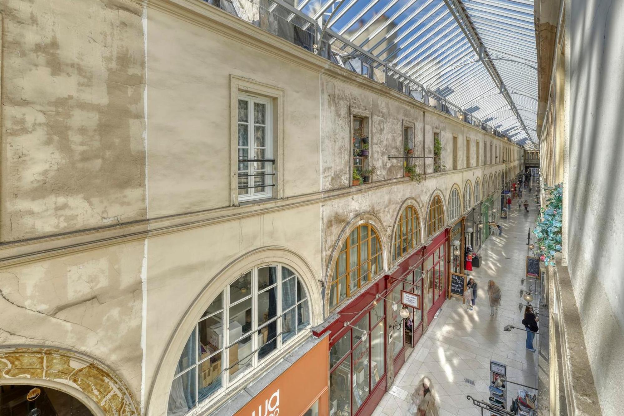 Appartement Choiseul - Welkeys Paris Exteriör bild